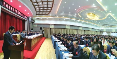 开门见山奔主题 聚焦发展有卓见市政协十四届四次会议大会发言凸显政协委员赤诚情怀